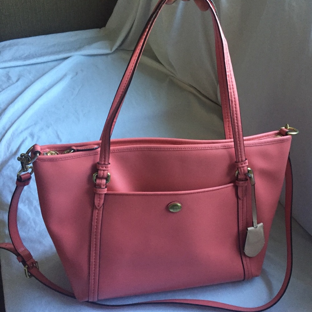 Auth Coach Crossbody Handbag Purse Salmon Colored - Picture 1 of 8